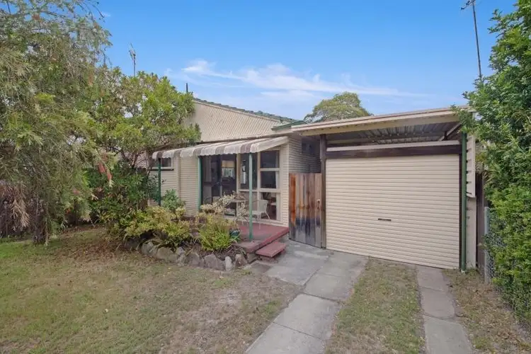 40 Stella Rd, Umina Beach NSW 2257