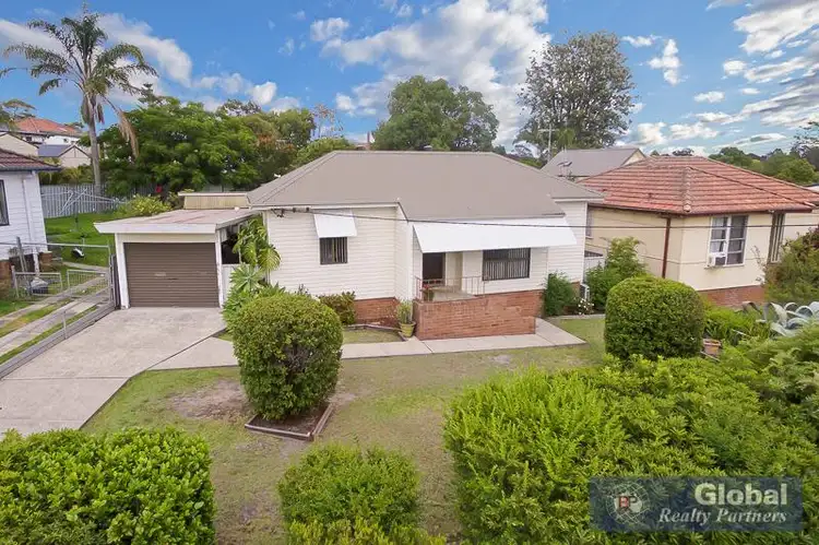 Second view of Homely house listing, 5 Tobruk Cres, Shortland NSW 2307