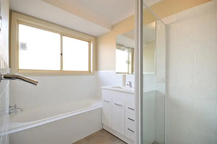 Fourth view of Homely house listing, 7 Gregory Ct, Dubbo NSW 2830