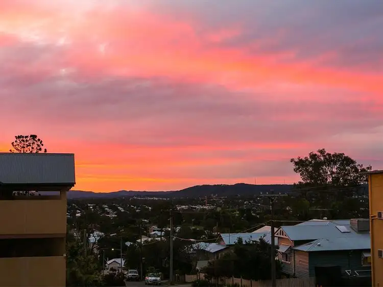Main view of Homely unit listing, 1/14 Taunton St, Annerley QLD 4103