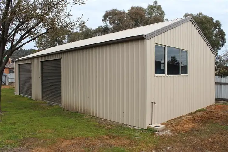 Fifth view of Homely house listing, 197 Cadell St, East Albury NSW 2640