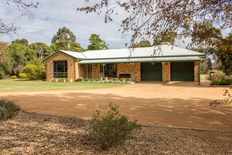 9 Charmere Pl, Dubbo NSW 2830