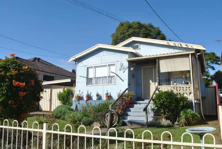 44 Denison St, Villawood NSW 2163