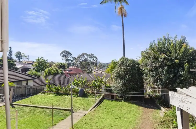 Fifth view of Homely house listing, 11 Figtree Cres, Figtree NSW 2525