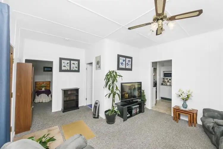 Fourth view of Homely house listing, 8 Shortland Ave, Killarney Vale NSW 2261