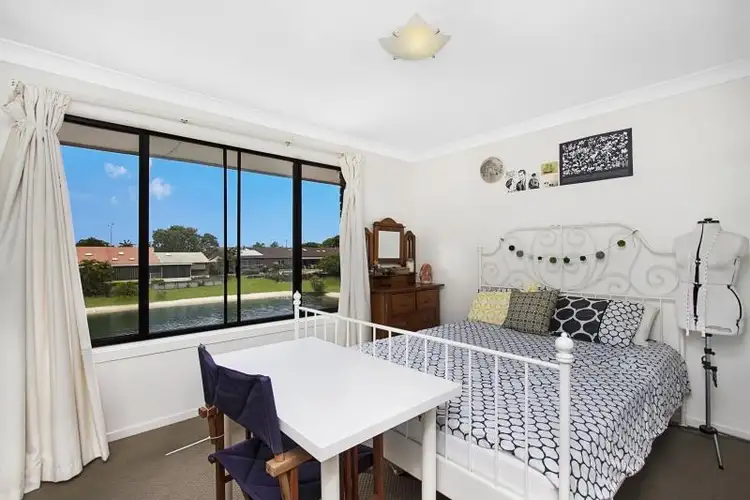 Sixth view of Homely unit listing, 8/17 Aquila Ct, Mermaid Waters QLD 4218