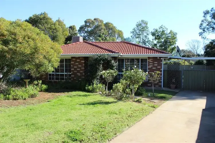 25 Furlong  St, Dubbo NSW 2830