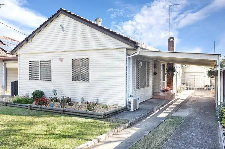 1 Wattle St, Villawood NSW 2163