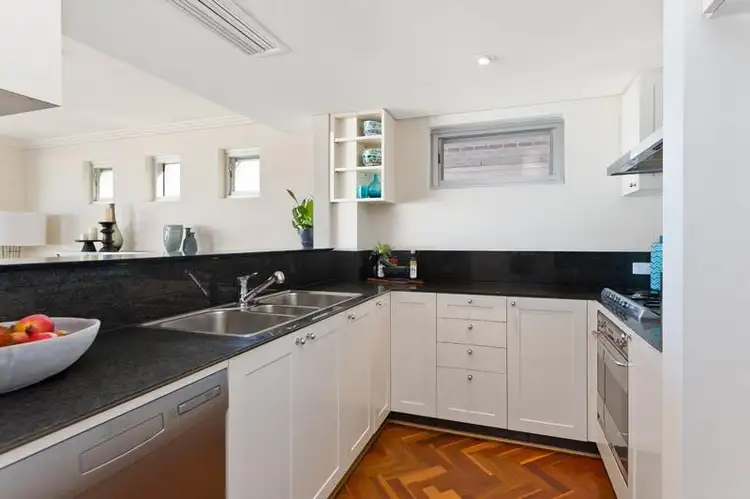 Sixth view of Homely apartment listing, 2/46 Cliffbrook Pde, Clovelly NSW 2031