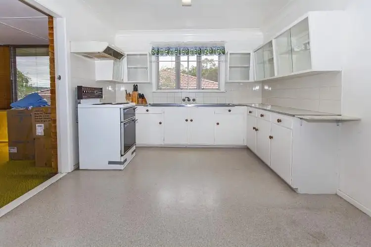 Fifth view of Homely house listing, 4 Mcguire St, Tarragindi QLD 4121