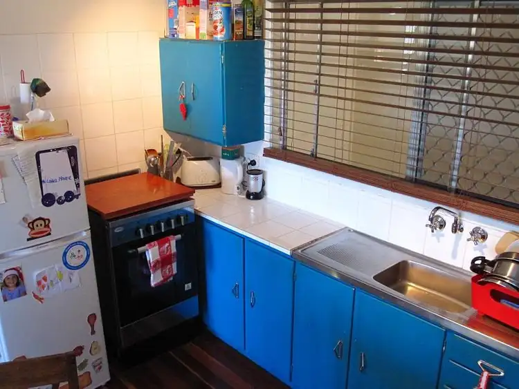 Fourth view of Homely unit listing, 2/11 Harewood St, Annerley QLD 4103