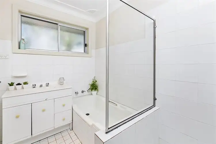 Sixth view of Homely house listing, 5 Alleyne Ave, North Narrabeen NSW 2101