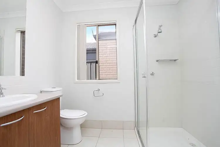 Sixth view of Homely house listing, 19 Camelot Dr, Tarneit VIC 3029