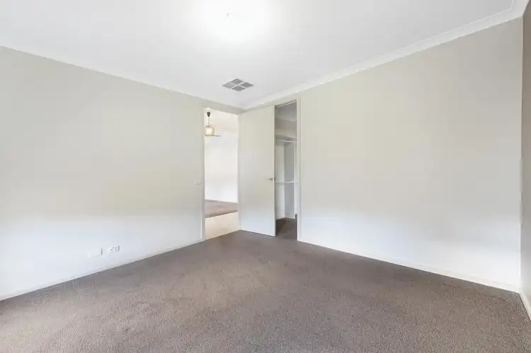Sixth view of Homely house listing, 6 Anna Ct, North Albury NSW 2640