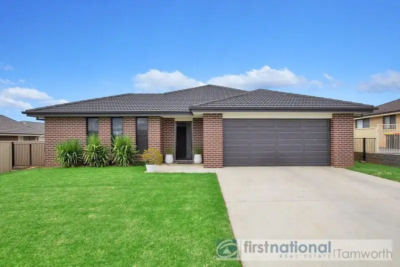 Main view of Homely house listing, 25 Rosella Ave, Tamworth NSW 2340