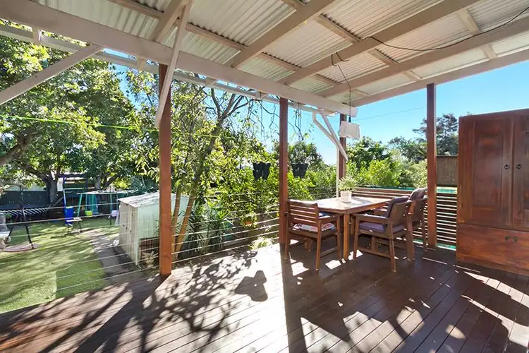 31 Caroline St, Annerley QLD 4103