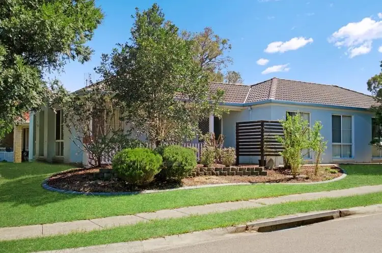 14 Dwyer St, Blue Haven NSW 2262