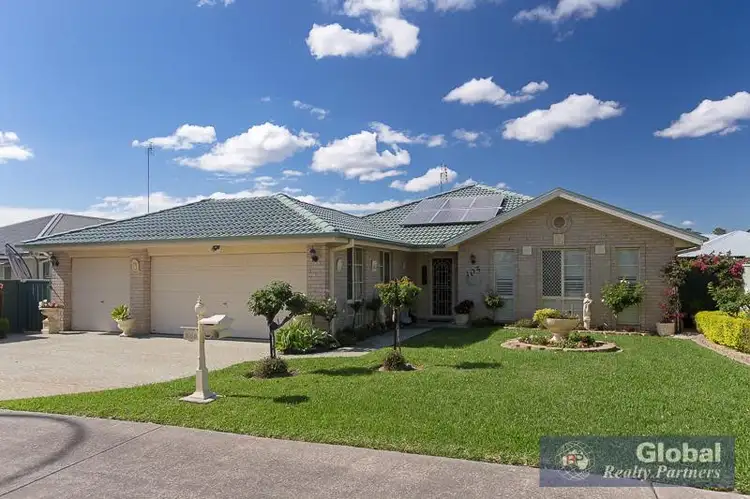 305 Minmi Rd, Fletcher NSW 2287