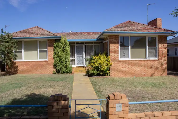 3 Crown St, Dubbo NSW 2830