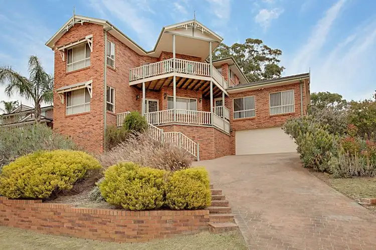 22 Narryna Pl, Glen Alpine NSW 2560