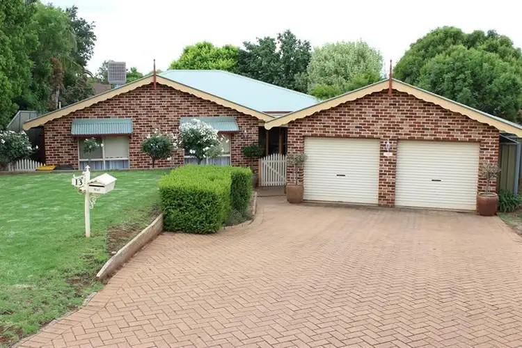 13 Christie Cl, Dubbo NSW 2830
