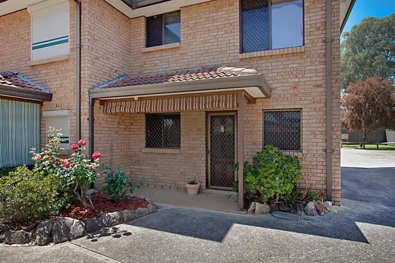 Main view of Homely townhouse listing, 4/92 Minto Rd, Minto NSW 2566