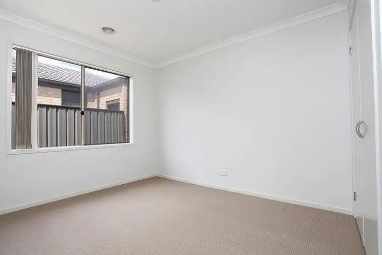 Seventh view of Homely house listing, 19 Camelot Dr, Tarneit VIC 3029