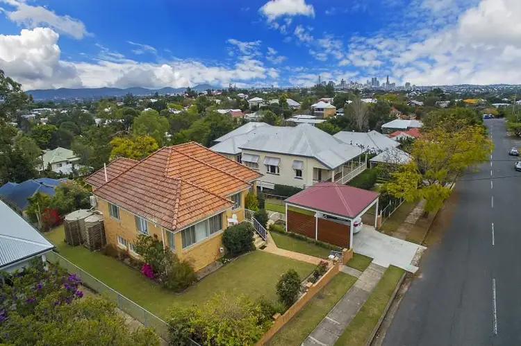 93 Tarragindi Rd, Tarragindi QLD 4121