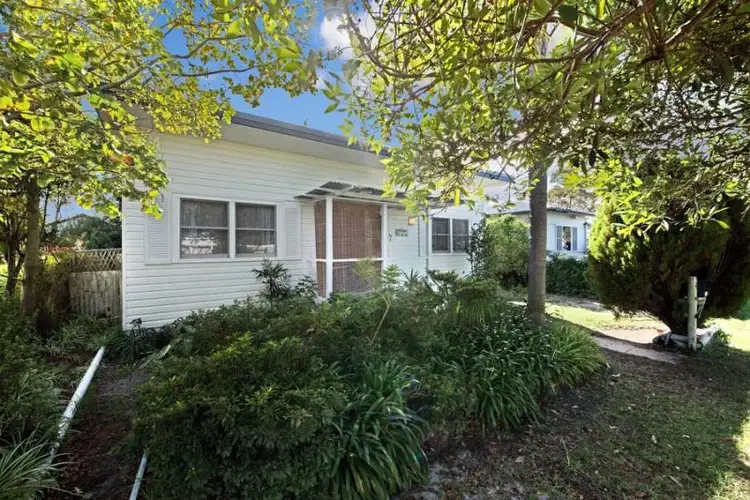 39 Terry Ave, Woy Woy NSW 2256