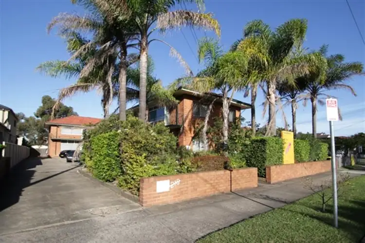 7/208-210 Burwood Rd, Croydon Park NSW 2133