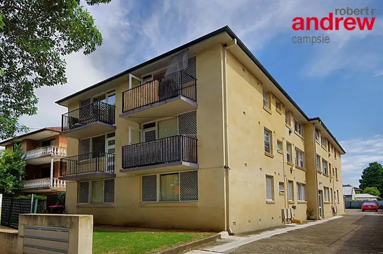 3/6 Fourth Ave, Campsie NSW 2194