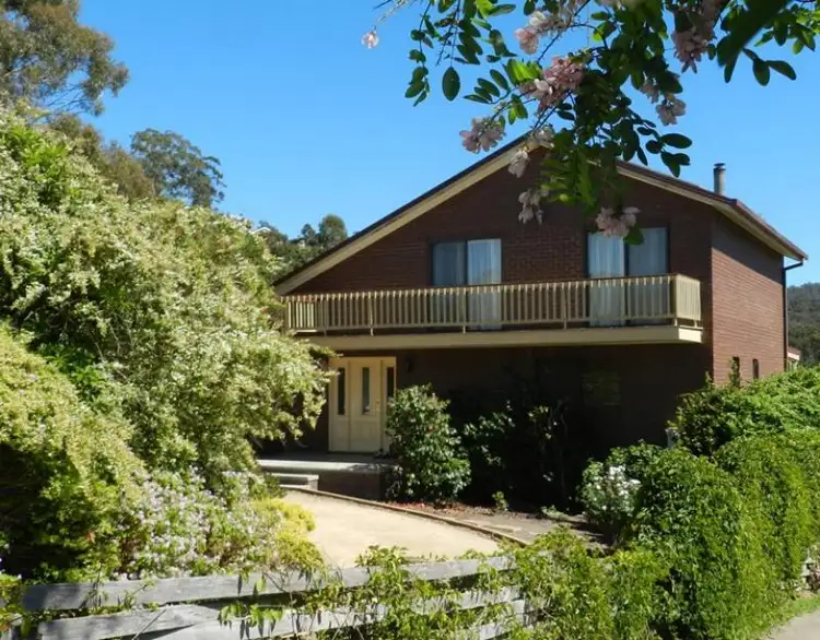 3 Kowara  Cres, Merimbula NSW 2548