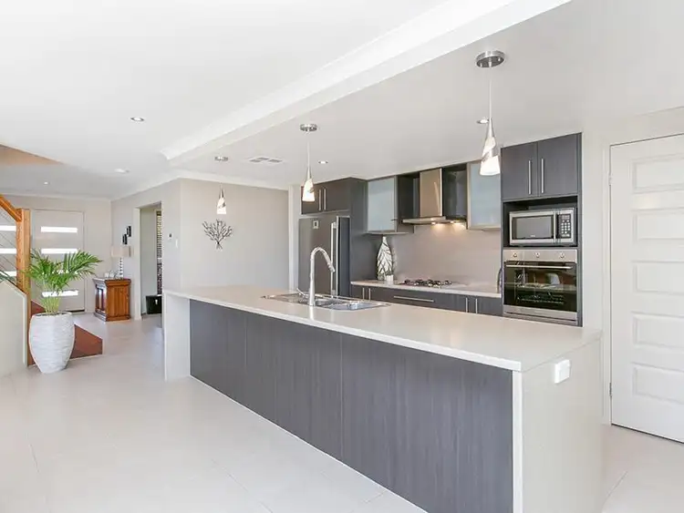 Second view of Homely house listing, 6 Crane Cres, Runcorn QLD 4113