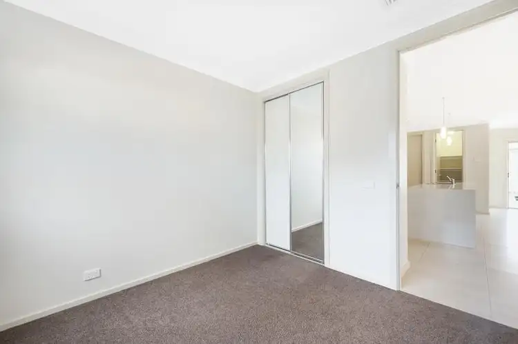 Seventh view of Homely house listing, 6 Anna Ct, North Albury NSW 2640