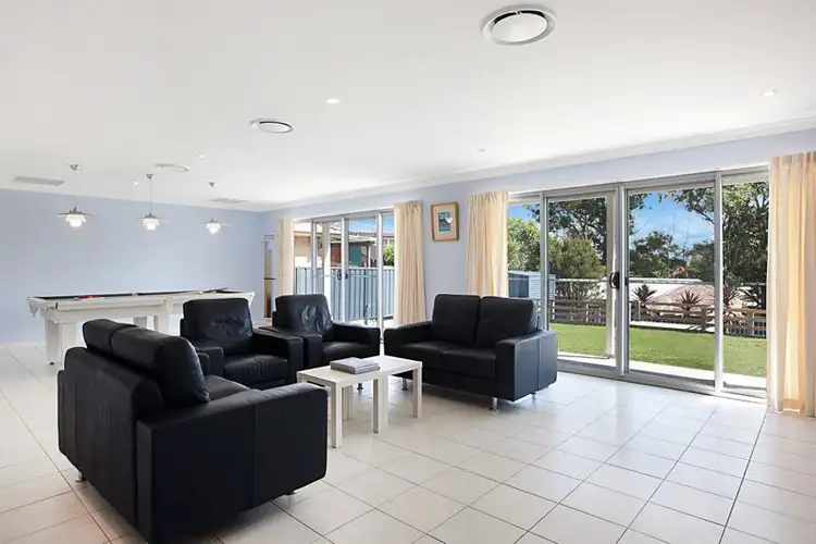 26 King Albert Ave, Tanilba Bay NSW 2319