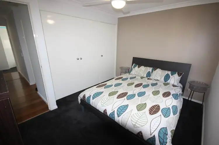 Fifth view of Homely house listing, 8 Kel Nagle Ct, Parkwood QLD 4214