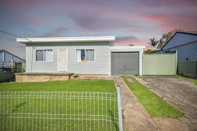 10 Galena St, Gorokan NSW 2263