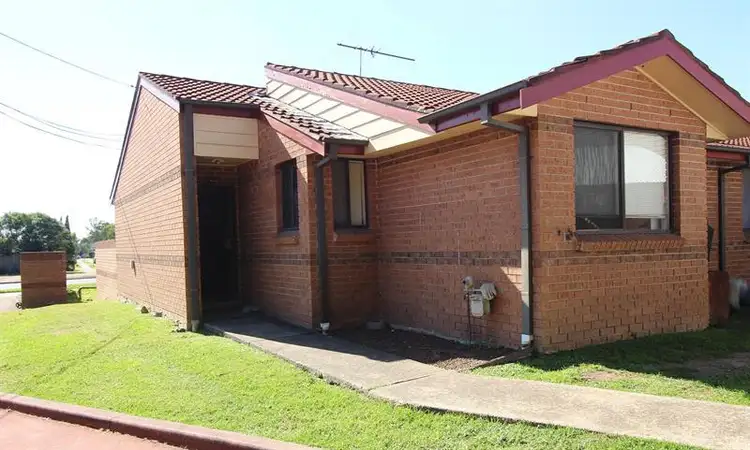 34/300 Jersey Rd, Plumpton NSW 2761