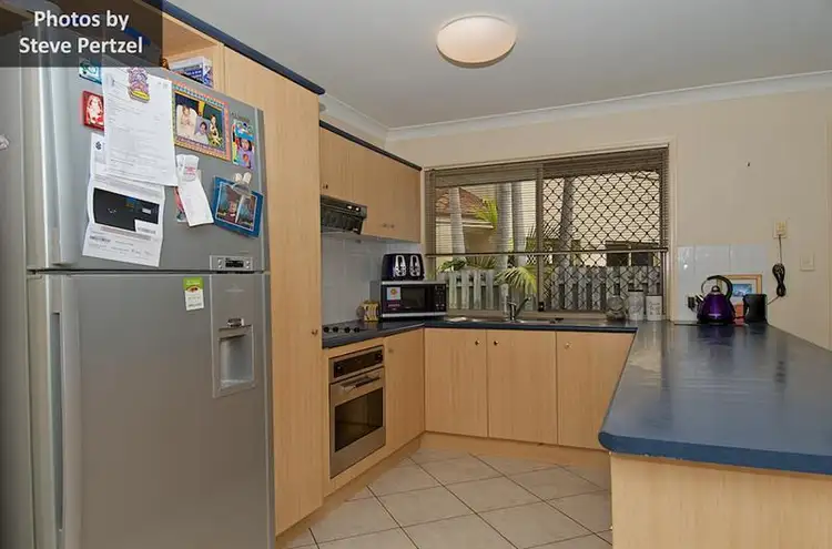 Fifth view of Homely villa listing, 4/113-115 Arundel Dr, Arundel QLD 4214