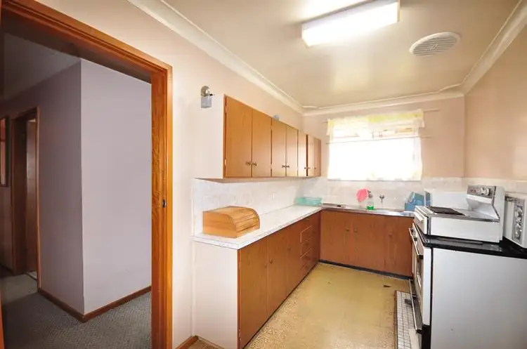 Seventh view of Homely house listing, 81 Nile St, Orange NSW 2800