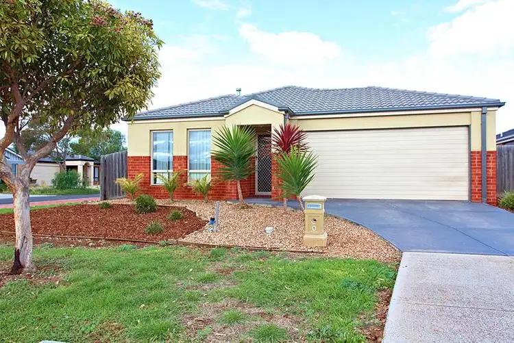 1 Flower Gum Cres, Tarneit VIC 3029