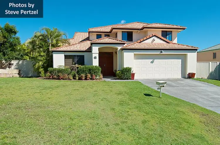 72 Ingles Cct, Arundel QLD 4214