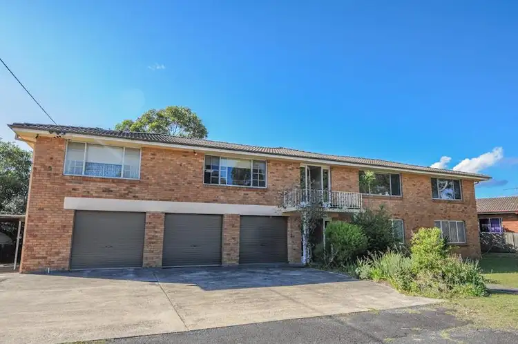 1/12-14 Melba Rd, Woy Woy NSW 2256