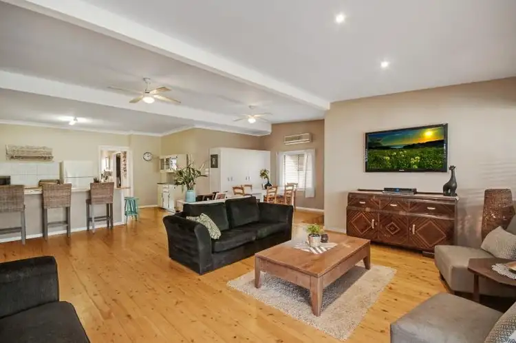 Second view of Homely house listing, 33 Albion St, Umina Beach NSW 2257