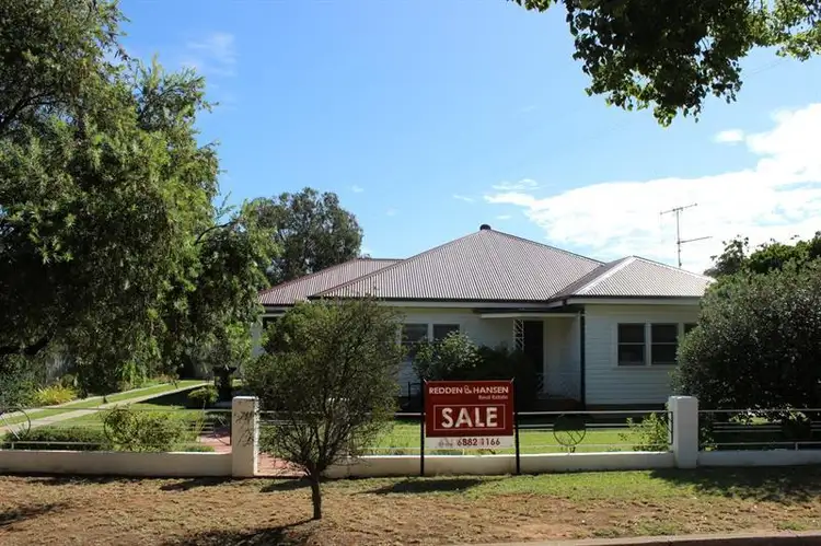 62 Gisborne St, Wellington NSW 2820