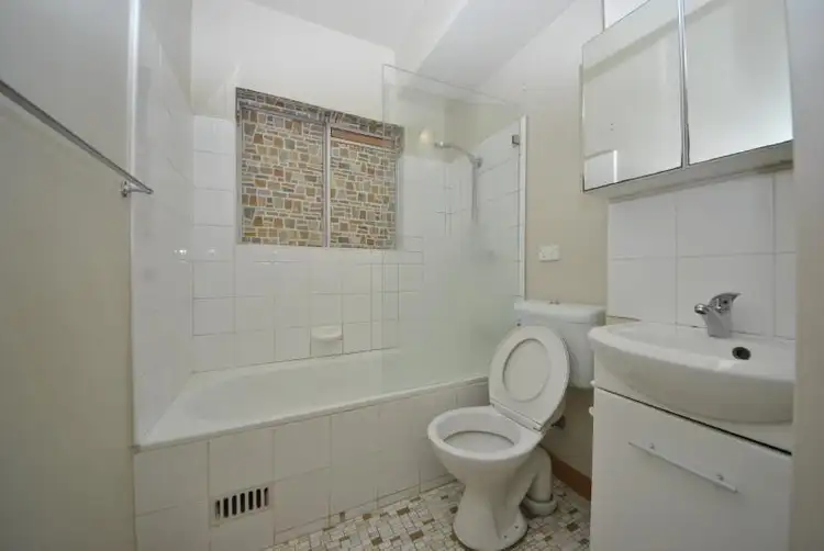 Fifth view of Homely unit listing, 18/1 Waterside Cres, Carramar NSW 2163
