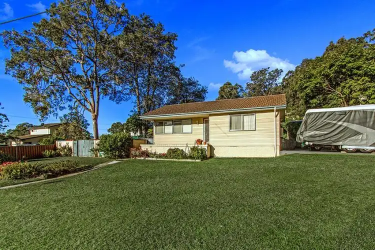 2 Turana Cl, Umina Beach NSW 2257
