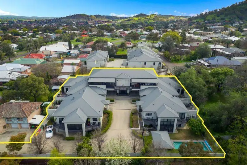 Main view of Homely house listing, 2/32 Napier St, Tamworth NSW 2340