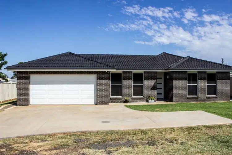 7A Burge Pl, Dubbo NSW 2830