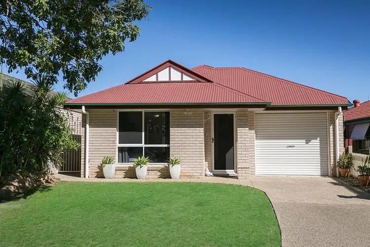 63 The Village Ave, Coopers Plains QLD 4108